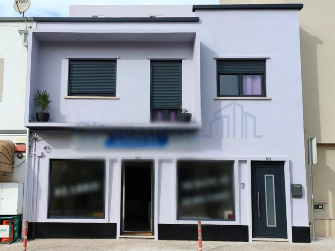 Moradia T4 para Venda em Peral Foto 25