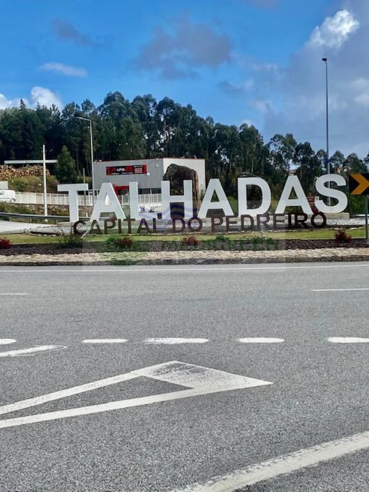 Armazém para Venda em Talhadas Foto 29