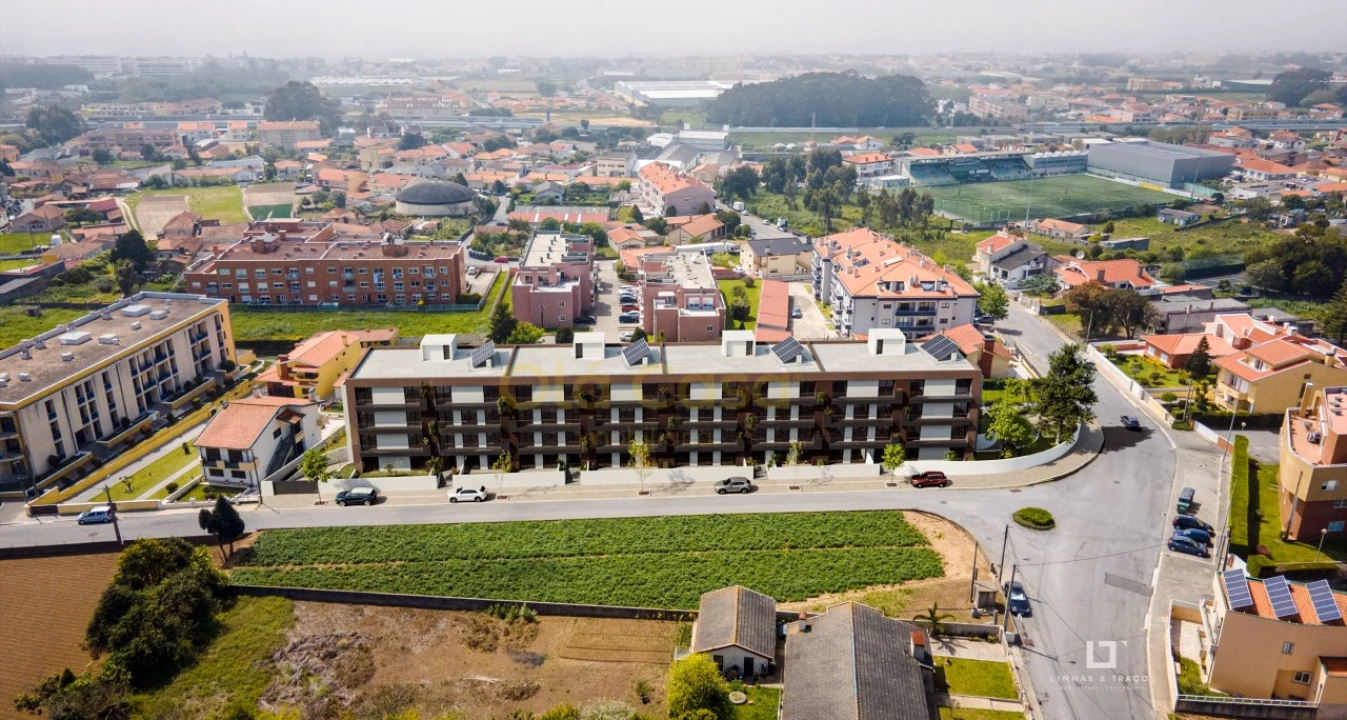 Apartamento T3 para Venda em Arcozelo Foto 12
