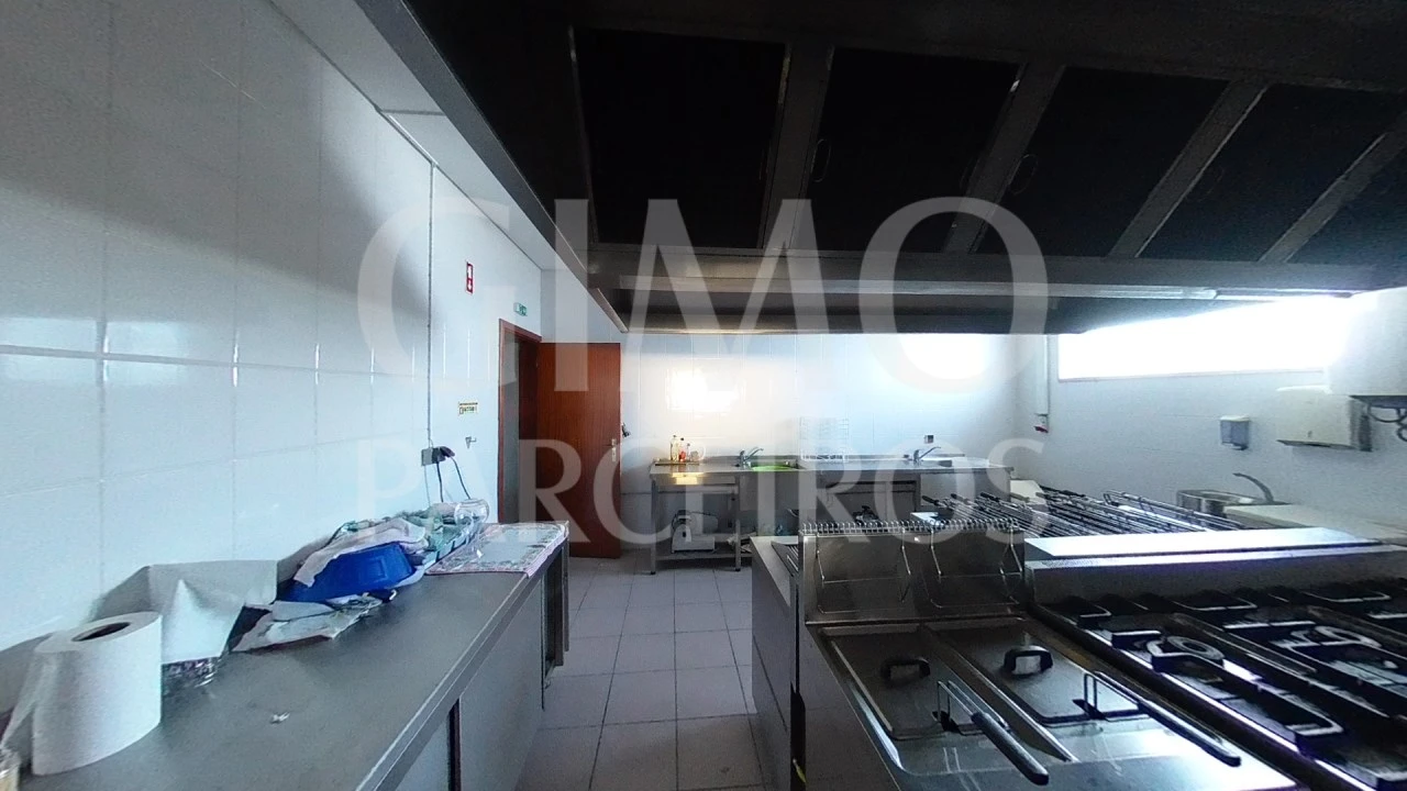 Negócio para Venda em Fermentelos Foto 47