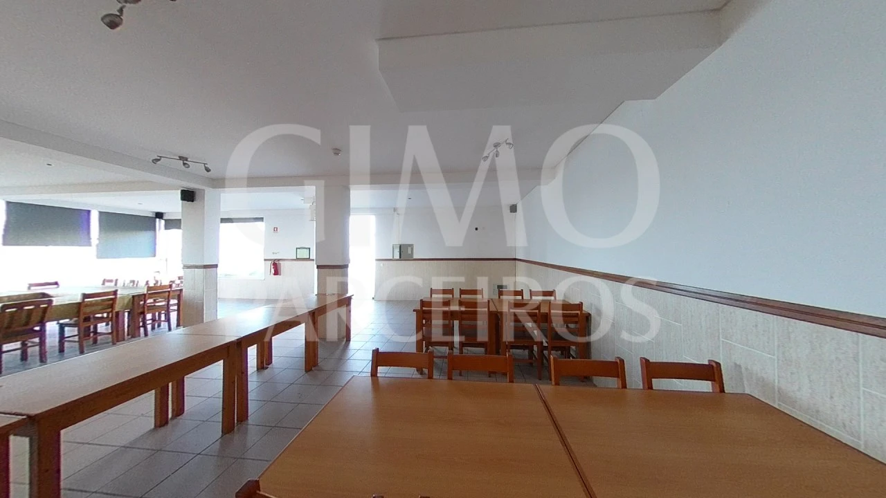 Negócio para Venda em Fermentelos Foto 39