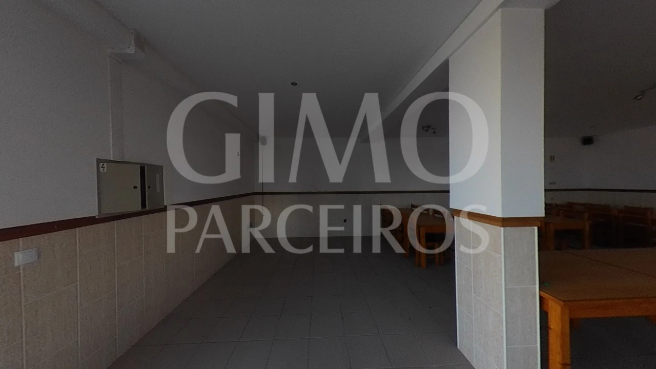 Negócio para Venda em Fermentelos Foto 24