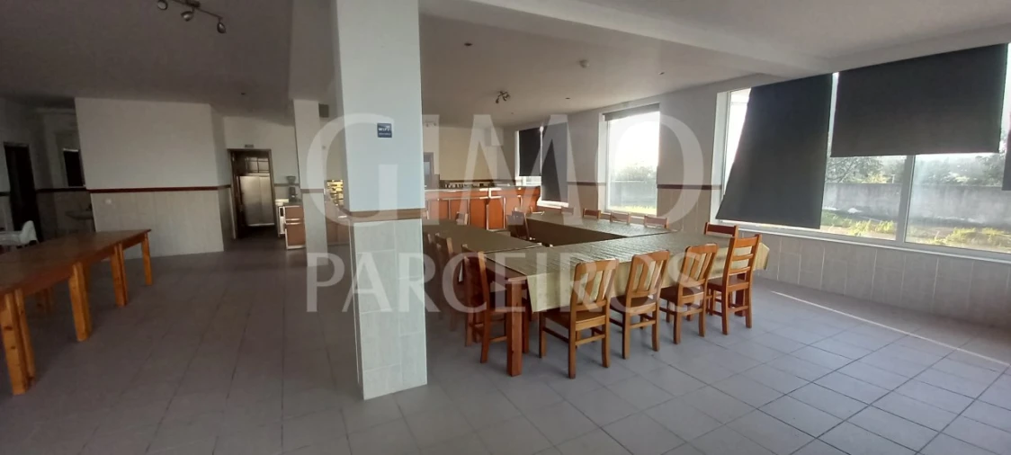 Negócio para Venda em Fermentelos Foto 2