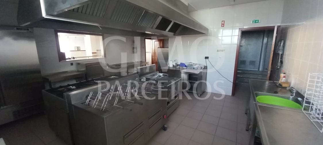 Negócio para Venda em Fermentelos Foto 16