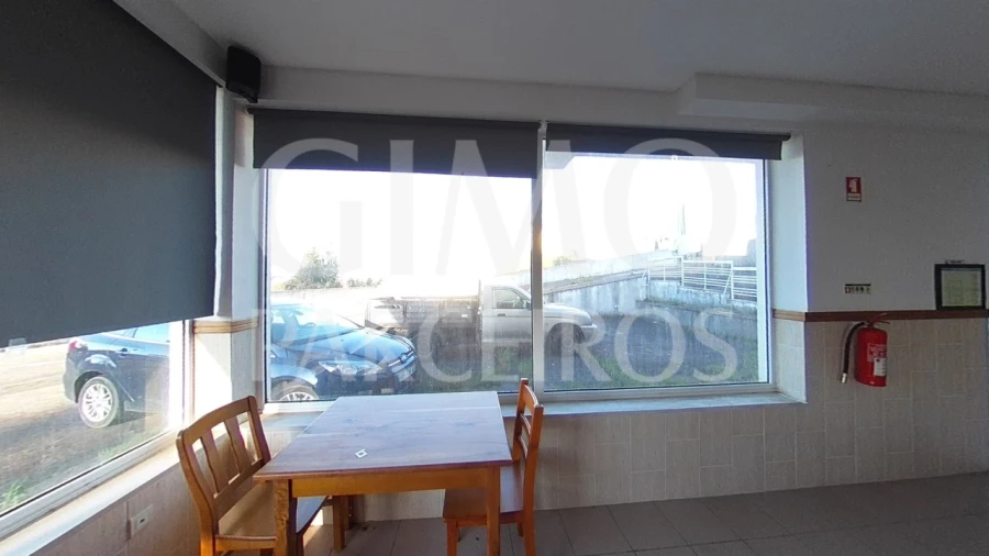 Negócio para Venda em Fermentelos Foto 27