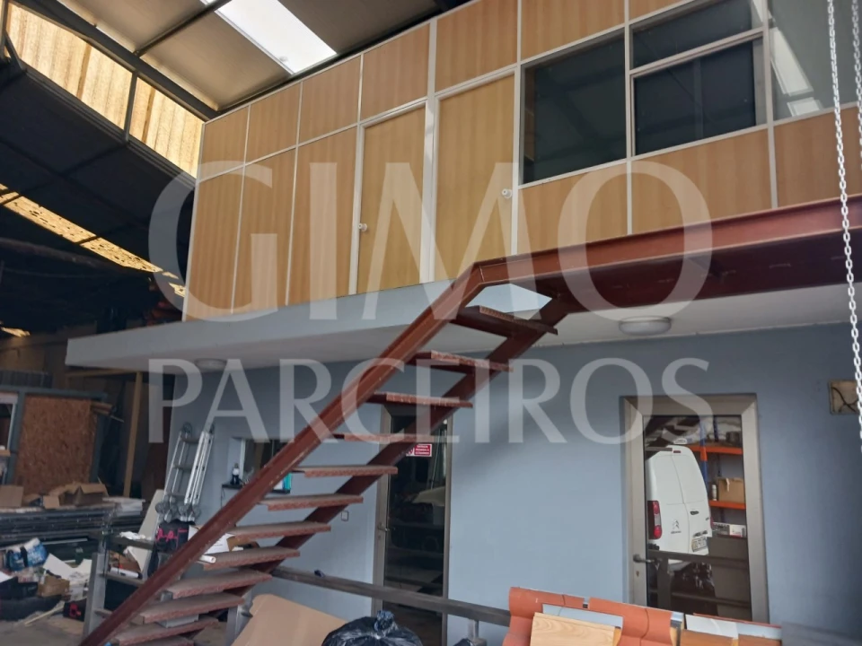 Armazém para Venda em Oiã Foto 12