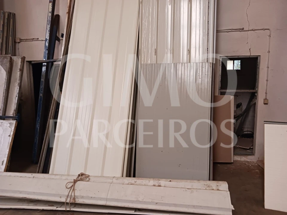 Armazém para Venda em Oiã Foto 7