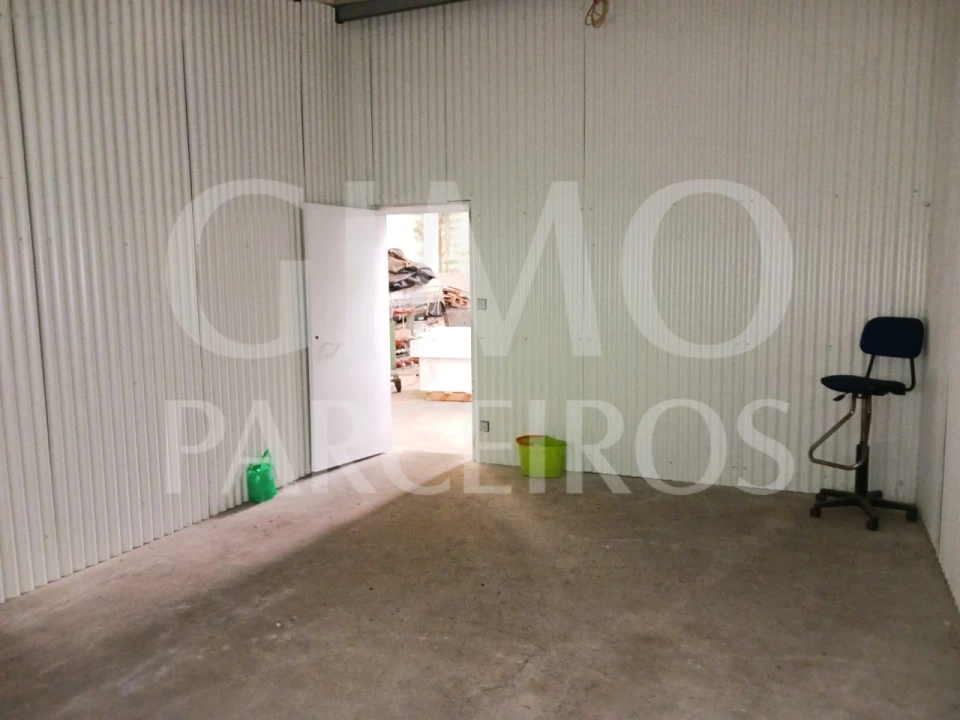 Armazém para Venda em Oiã Foto 8