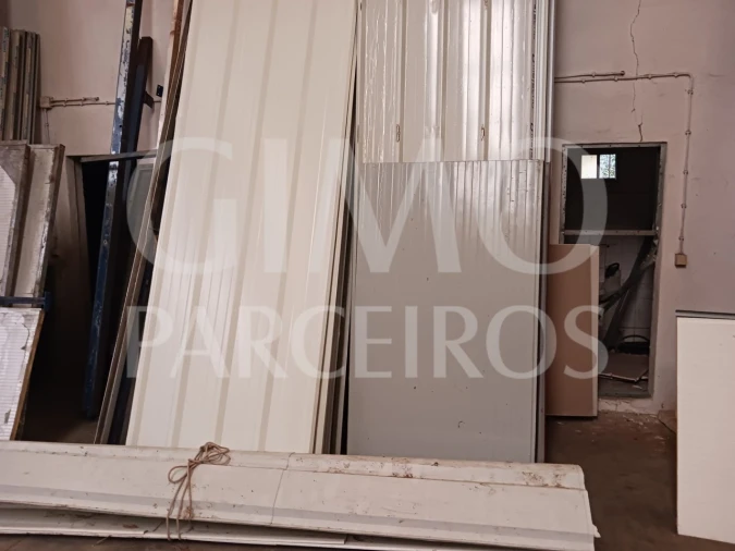 Armazém para Venda em Oiã Foto 7