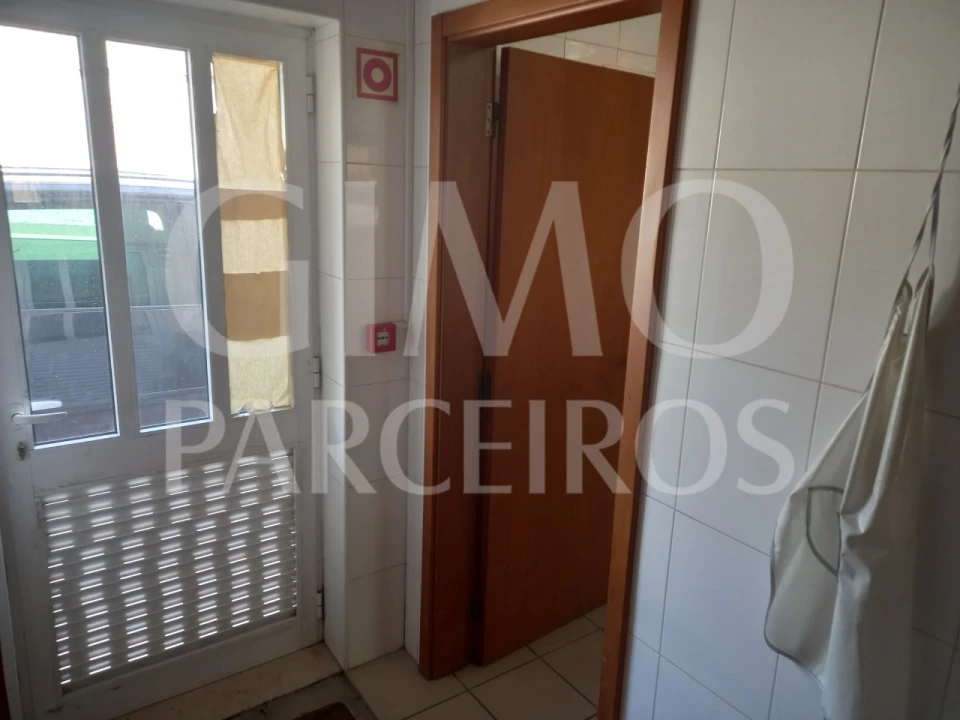 Negócio para Venda em Bustos, Troviscal e Mamarrosa Foto 8