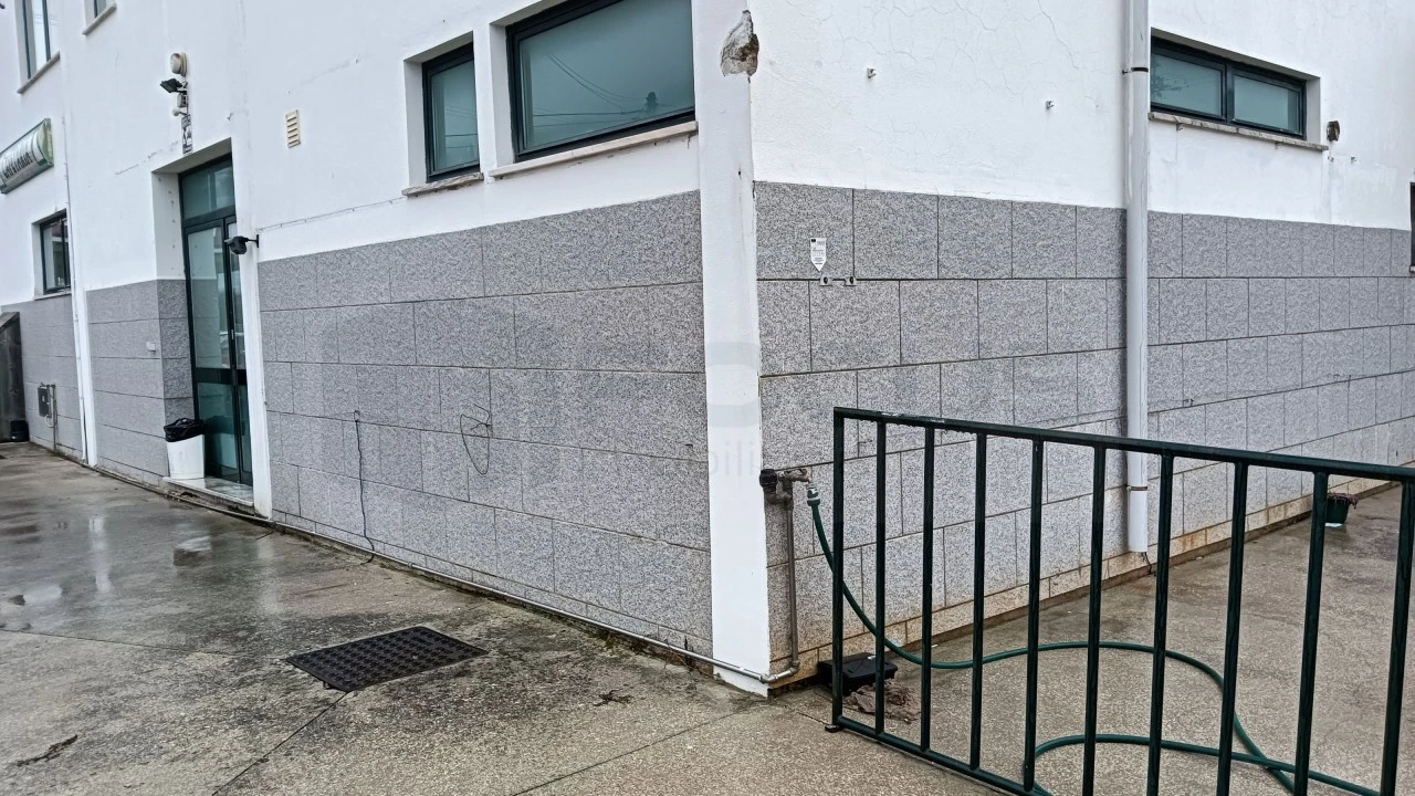 Armazém para Arrendamento em Oiã Foto 21