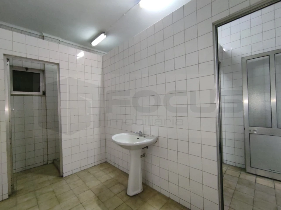 Armazém para Arrendamento em Oiã Foto 19
