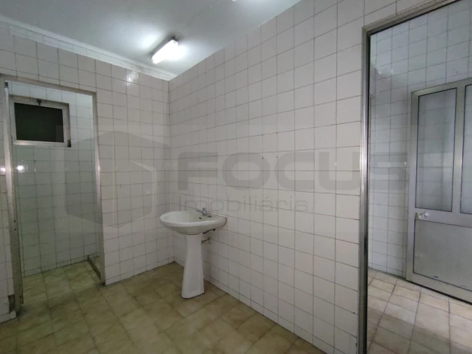Armazém para Arrendamento em Oiã Foto 16