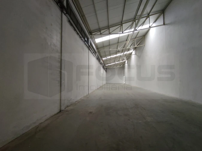 Armazém para Arrendamento em Oiã Foto 17