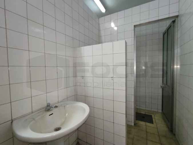 Armazém para Arrendamento em Oiã Foto 20