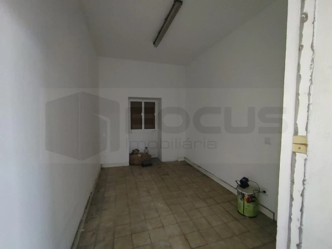 Armazém para Arrendamento em Oiã Foto 21