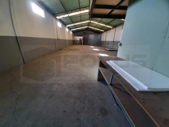 Armazém para Venda em Vagos e Santo António Foto 4