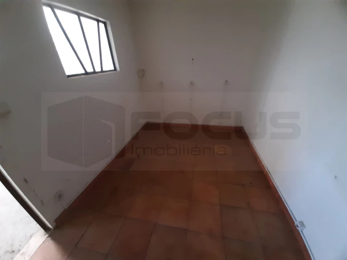 Armazém para Venda em Vagos e Santo António Foto 6