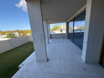 Apartamento T2 para Venda em Aldoar, Foz do Douro e Nevogilde