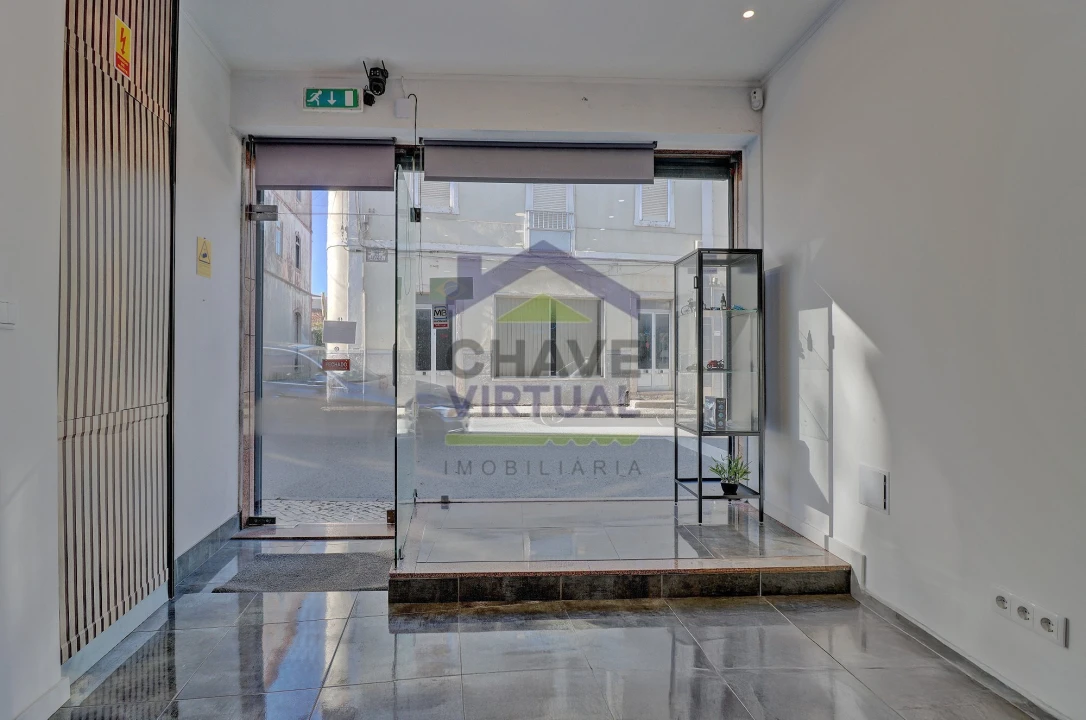 Loja para Venda em Bombarral e Vale Covo Foto 3