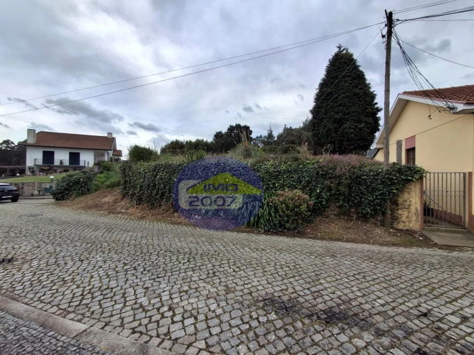 Terreno para Venda em Grijó e Sermonde Foto 9