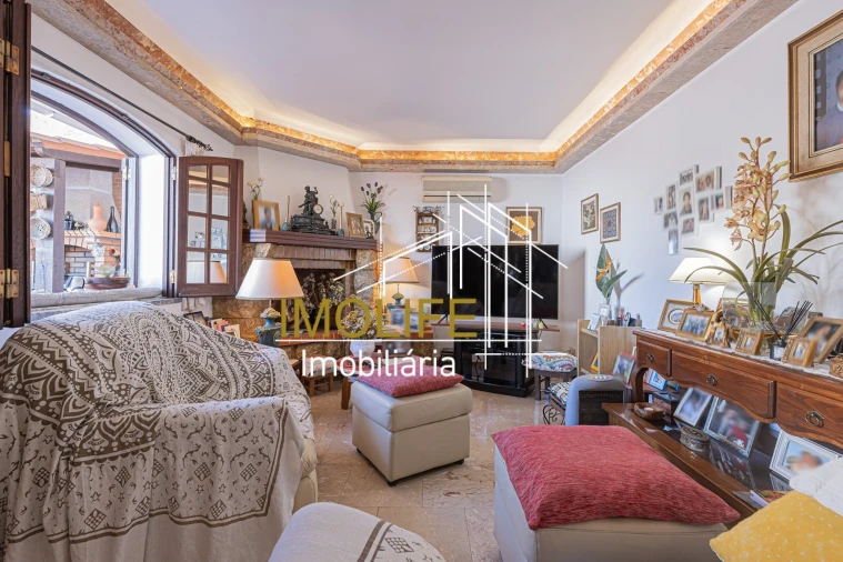 Moradia T6 para Venda em Mora Foto 11