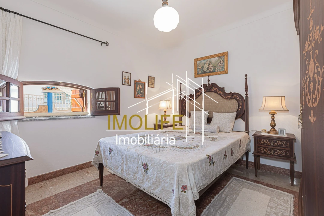 Moradia T6 para Venda em Mora Foto 15