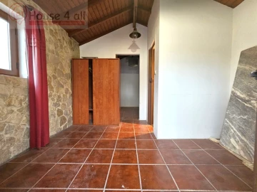 Moradia T3 para Venda em Nossa Senhora do Pópulo, Coto e São Gregório