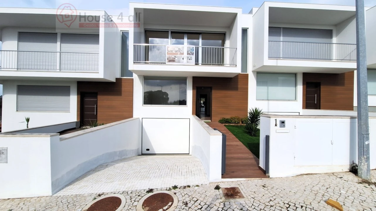 Moradia T3 para Venda em Nossa Senhora do Pópulo, Coto e São Gregório Foto 2