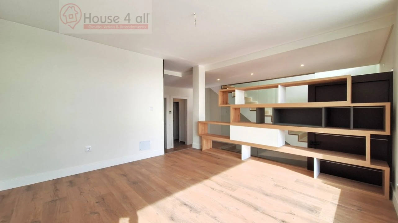 Moradia T3 para Venda em Nossa Senhora do Pópulo, Coto e São Gregório Foto 8