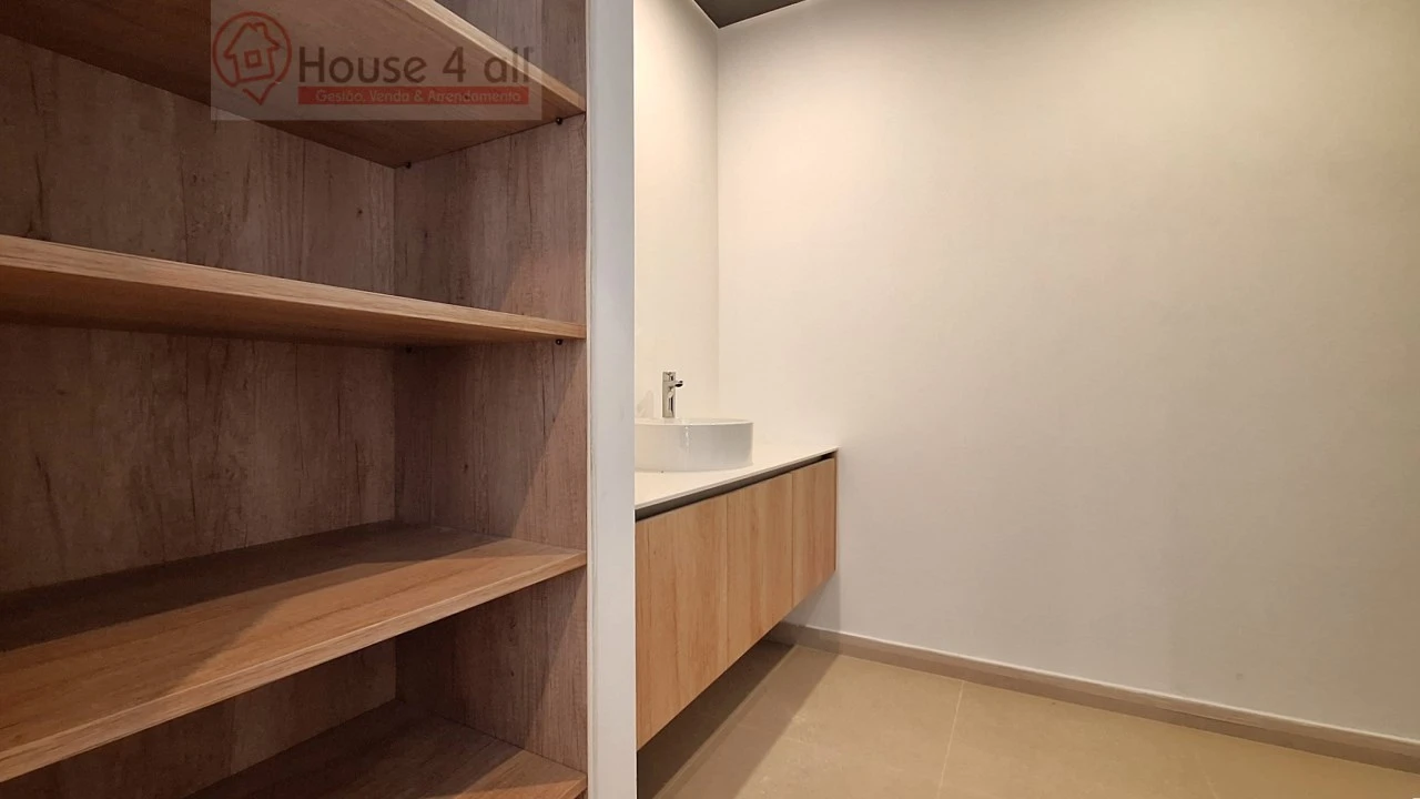 Moradia T3 para Venda em Nossa Senhora do Pópulo, Coto e São Gregório Foto 9