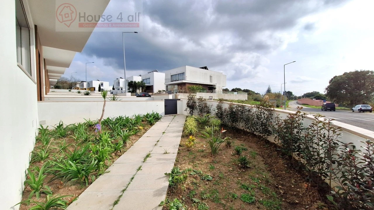 Moradia T4 para Venda em Nossa Senhora do Pópulo, Coto e São Gregório Foto 6