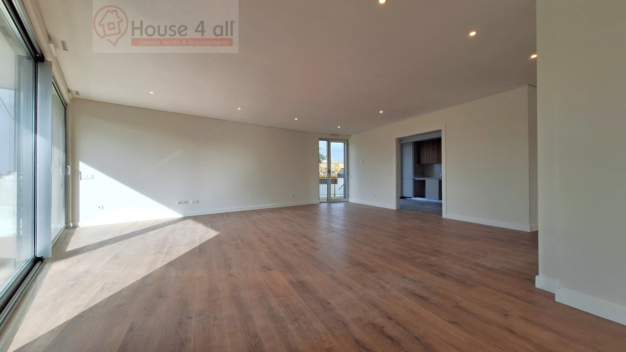 Moradia T4 para Venda em Nossa Senhora do Pópulo, Coto e São Gregório Foto 16