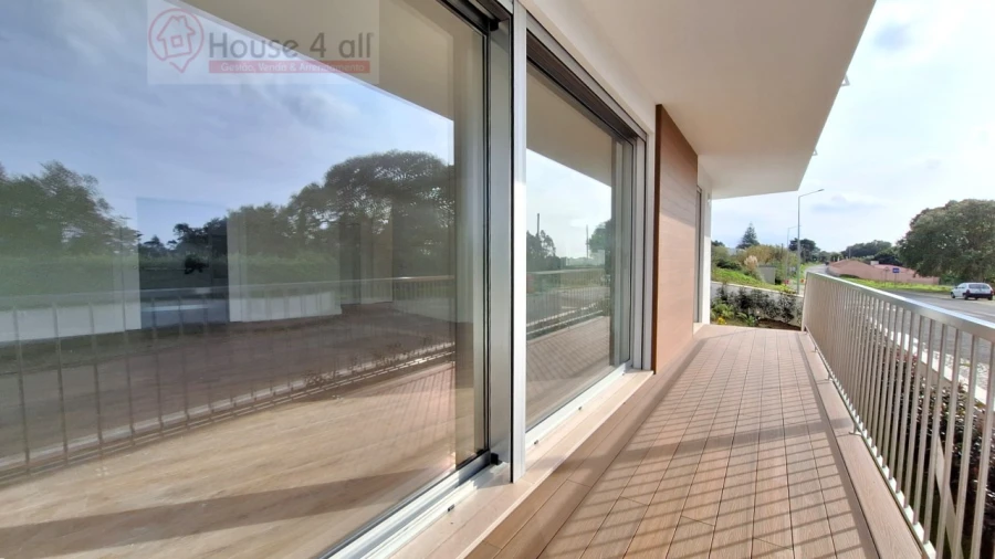 Moradia T4 para Venda em Nossa Senhora do Pópulo, Coto e São Gregório Foto 9