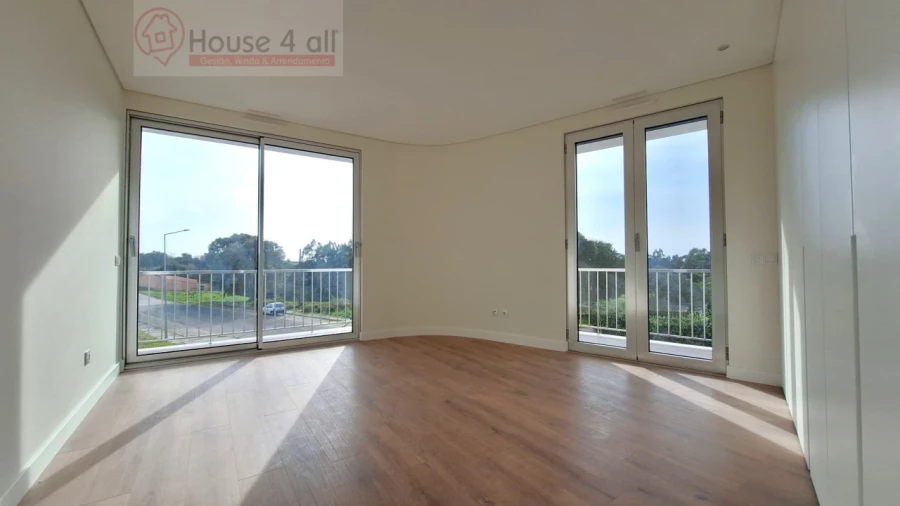 Moradia T4 para Venda em Nossa Senhora do Pópulo, Coto e São Gregório Foto 36