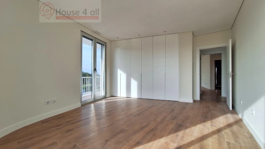 Moradia T4 para Venda em Nossa Senhora do Pópulo, Coto e São Gregório Foto 37