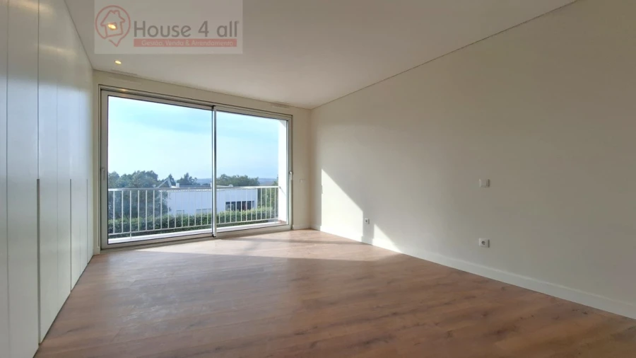 Moradia T4 para Venda em Nossa Senhora do Pópulo, Coto e São Gregório Foto 41