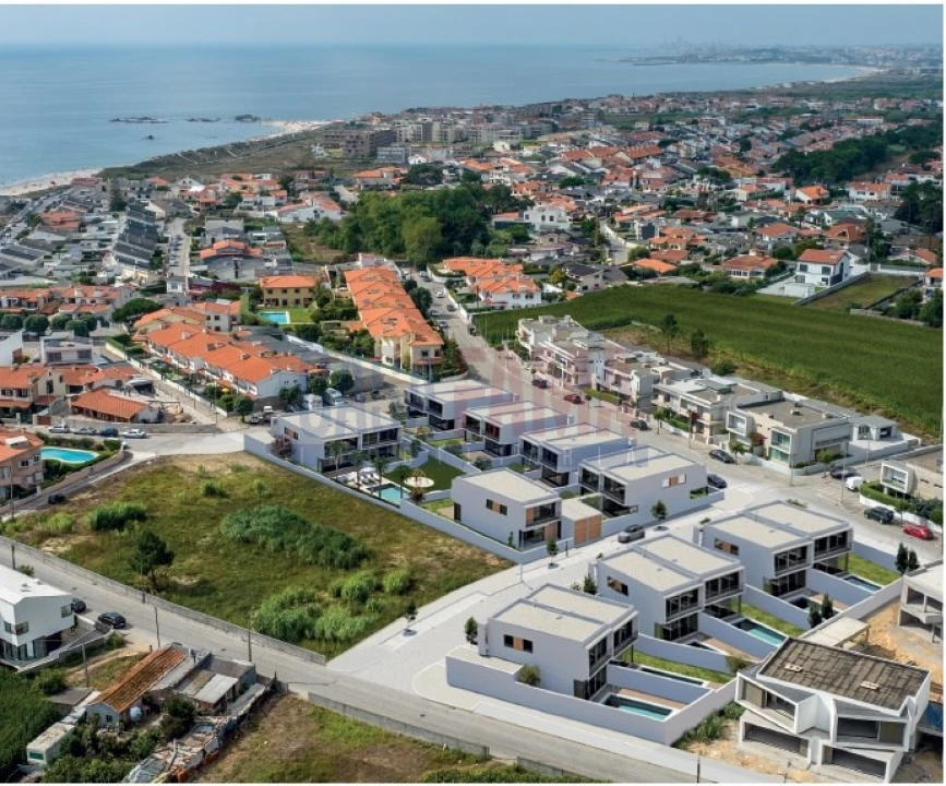 Moradia T3 para Venda em Vila Chã Foto 13