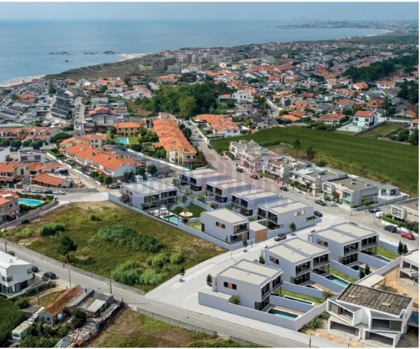 Moradia T3 para Venda em Vila Chã Foto 13