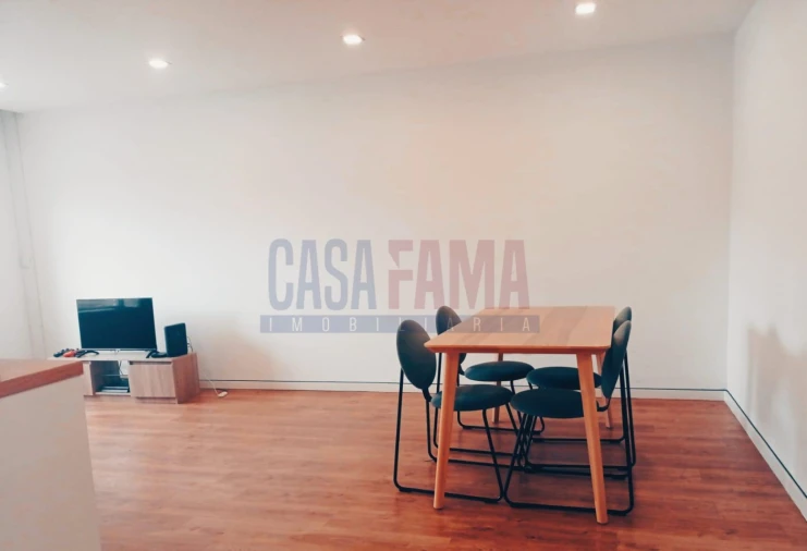 Apartamento T2 para Venda em Antas e Abade de Vermoim Foto 17