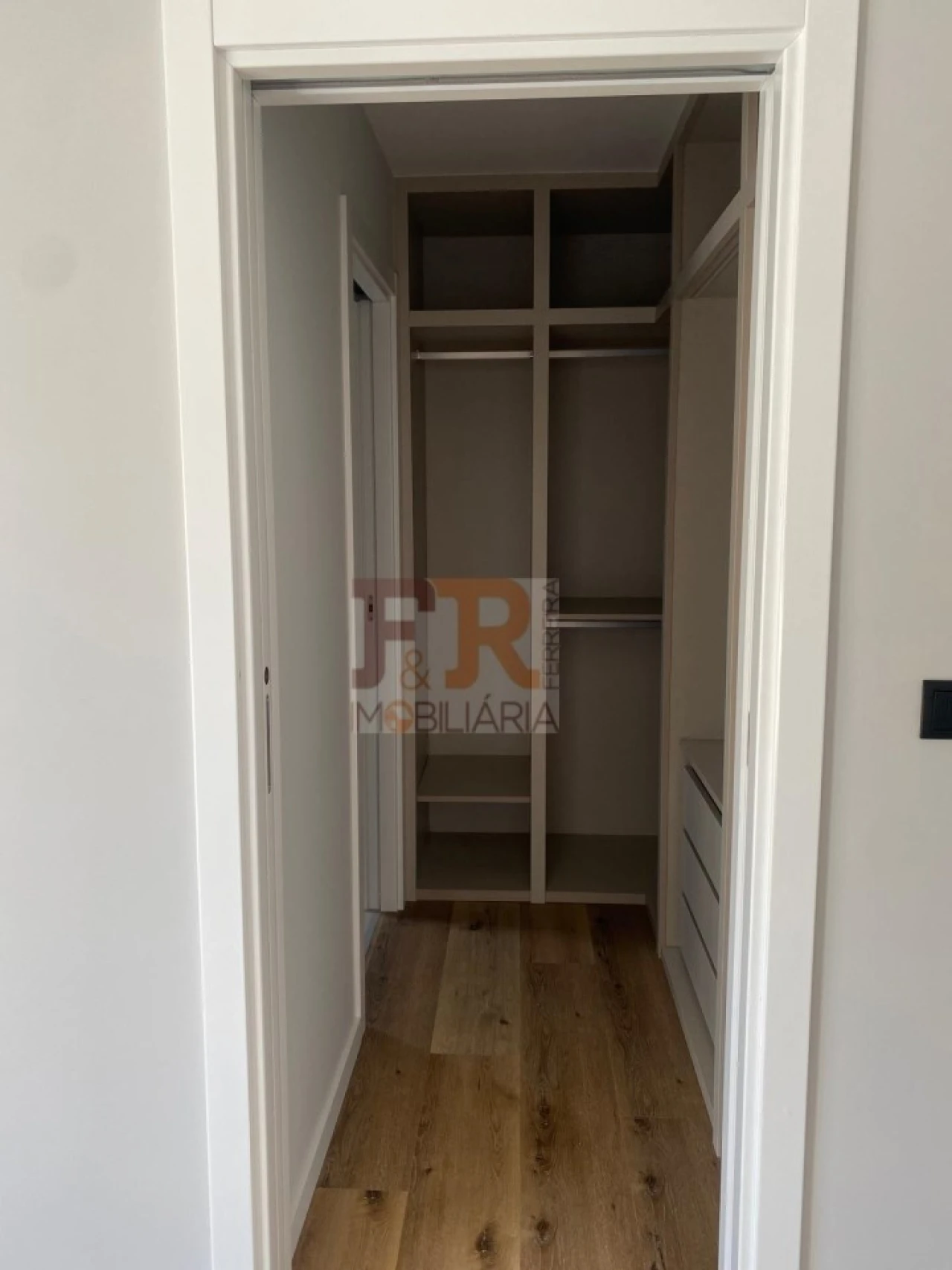 Moradia T3 para Venda em Fernao Ferro Foto 13
