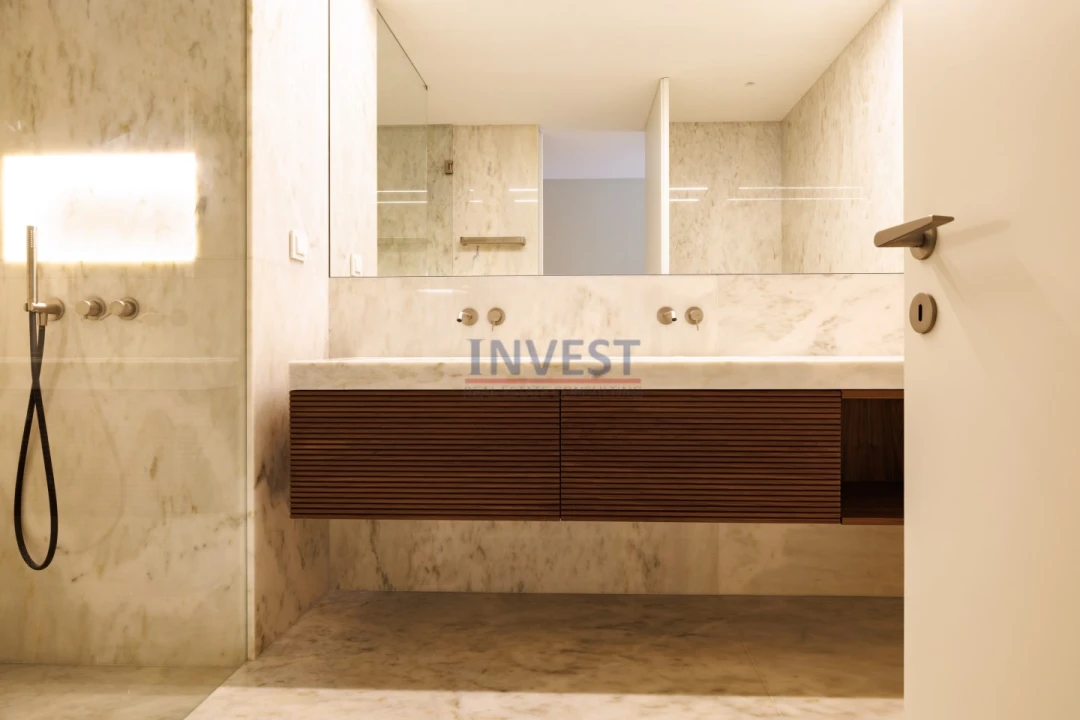 Apartamento T4 para Venda em Aldoar, Foz do Douro e Nevogilde Foto 10