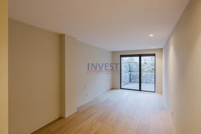 Apartamento T4 para Venda em Aldoar, Foz do Douro e Nevogilde