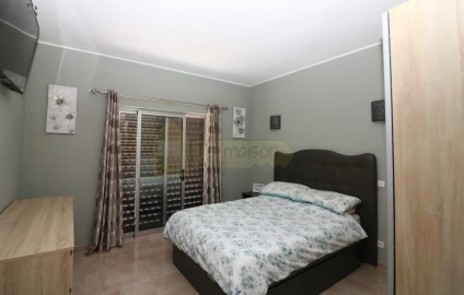 Moradia T2 para Venda em Conceição e Estoi