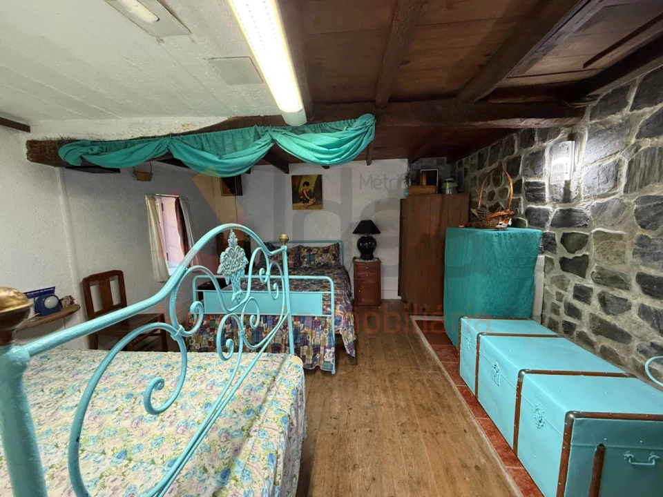 Moradia T2 para Venda em Cerdeira e Moura da Serra Foto 5