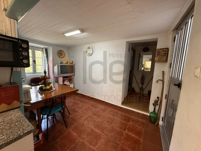 Moradia T2 para Venda em Cerdeira e Moura da Serra Foto 7