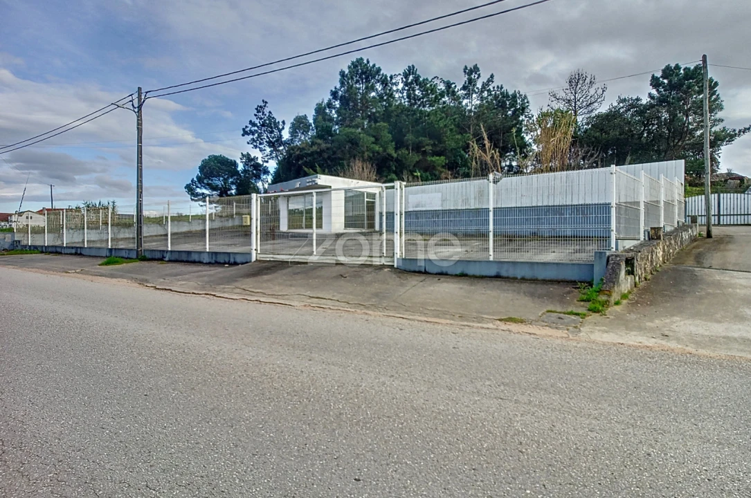 Terreno para Venda em Vinha da Rainha Foto 18