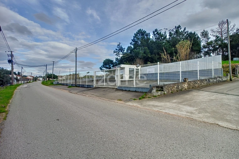 Terreno para Venda em Vinha da Rainha Foto 17