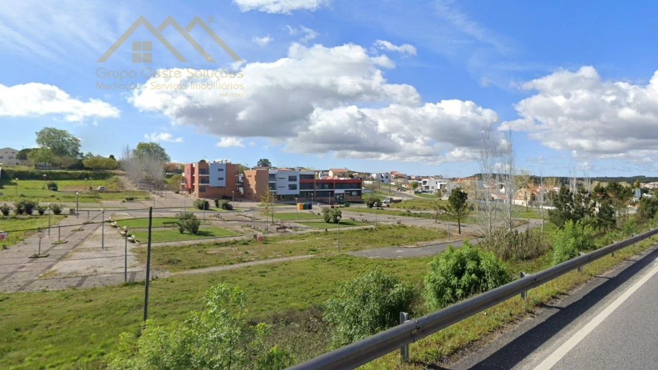 Apartamento T3 para Venda em Ramalhal Foto 8