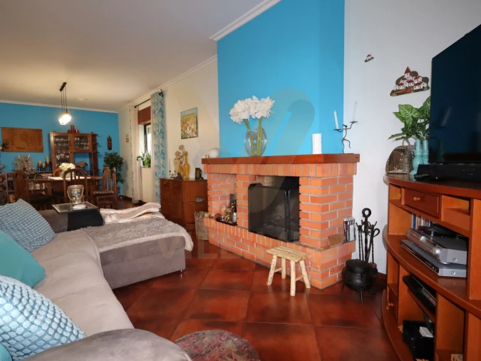 Moradia T3 para Venda em Feitosa Foto 7